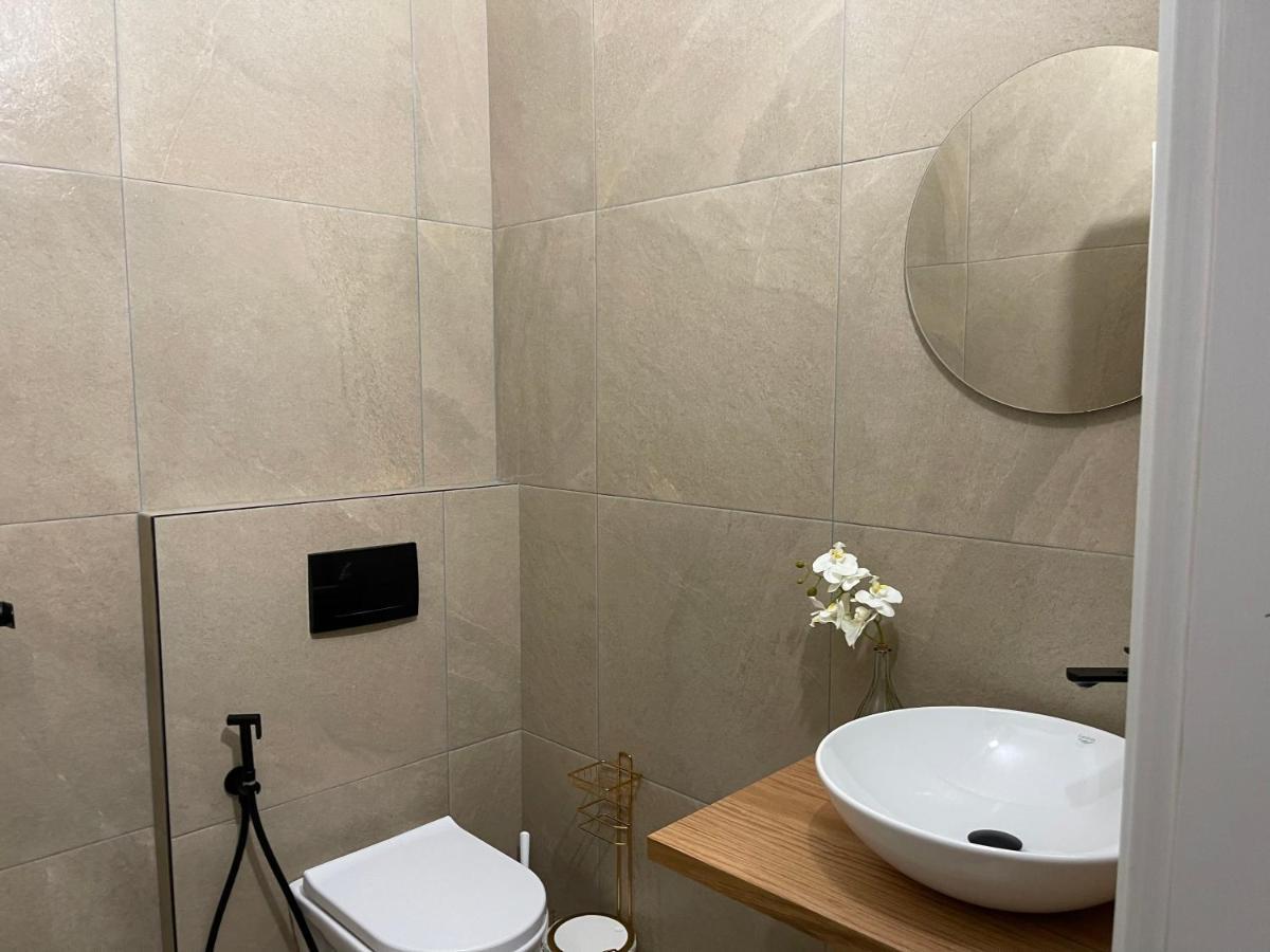 Mia Marine Rooms Himare Luaran gambar