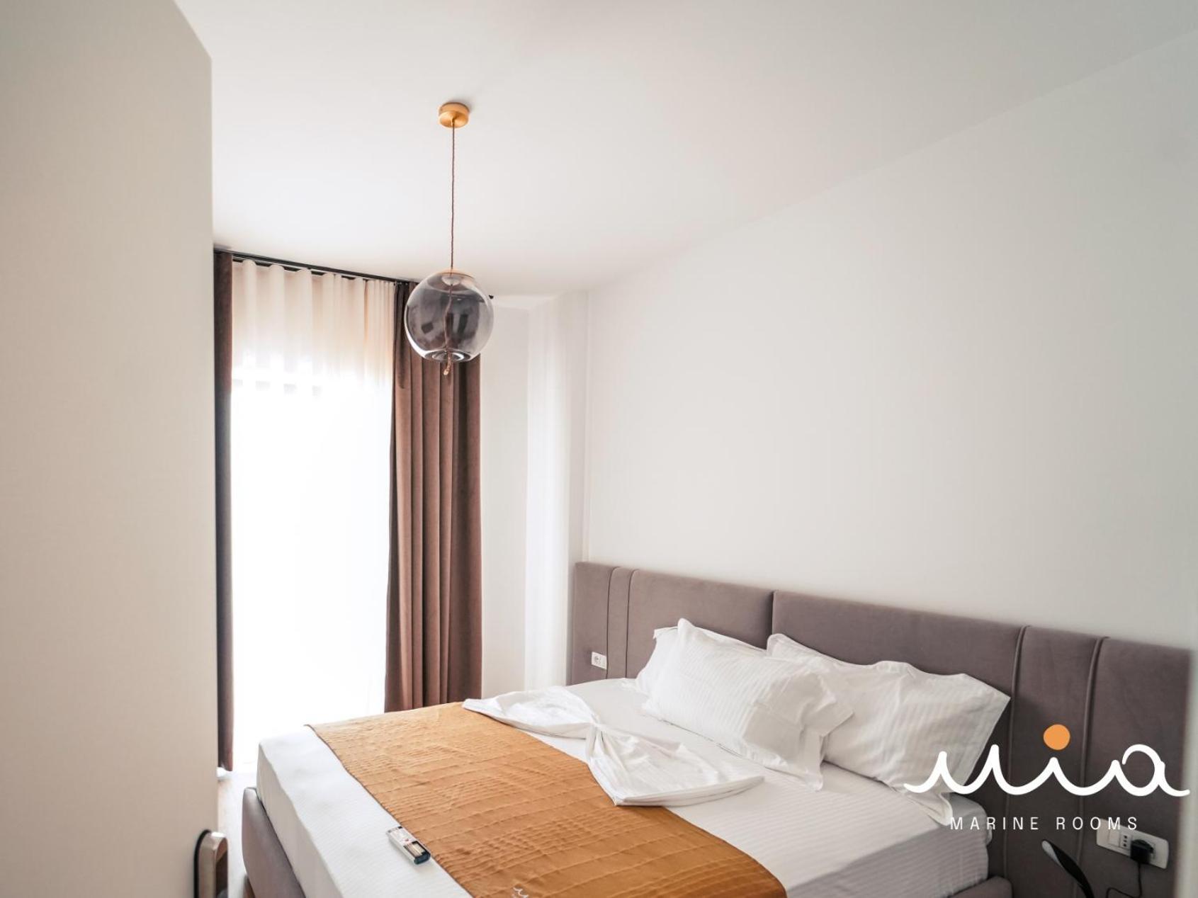 Mia Marine Rooms Himare Bilik gambar