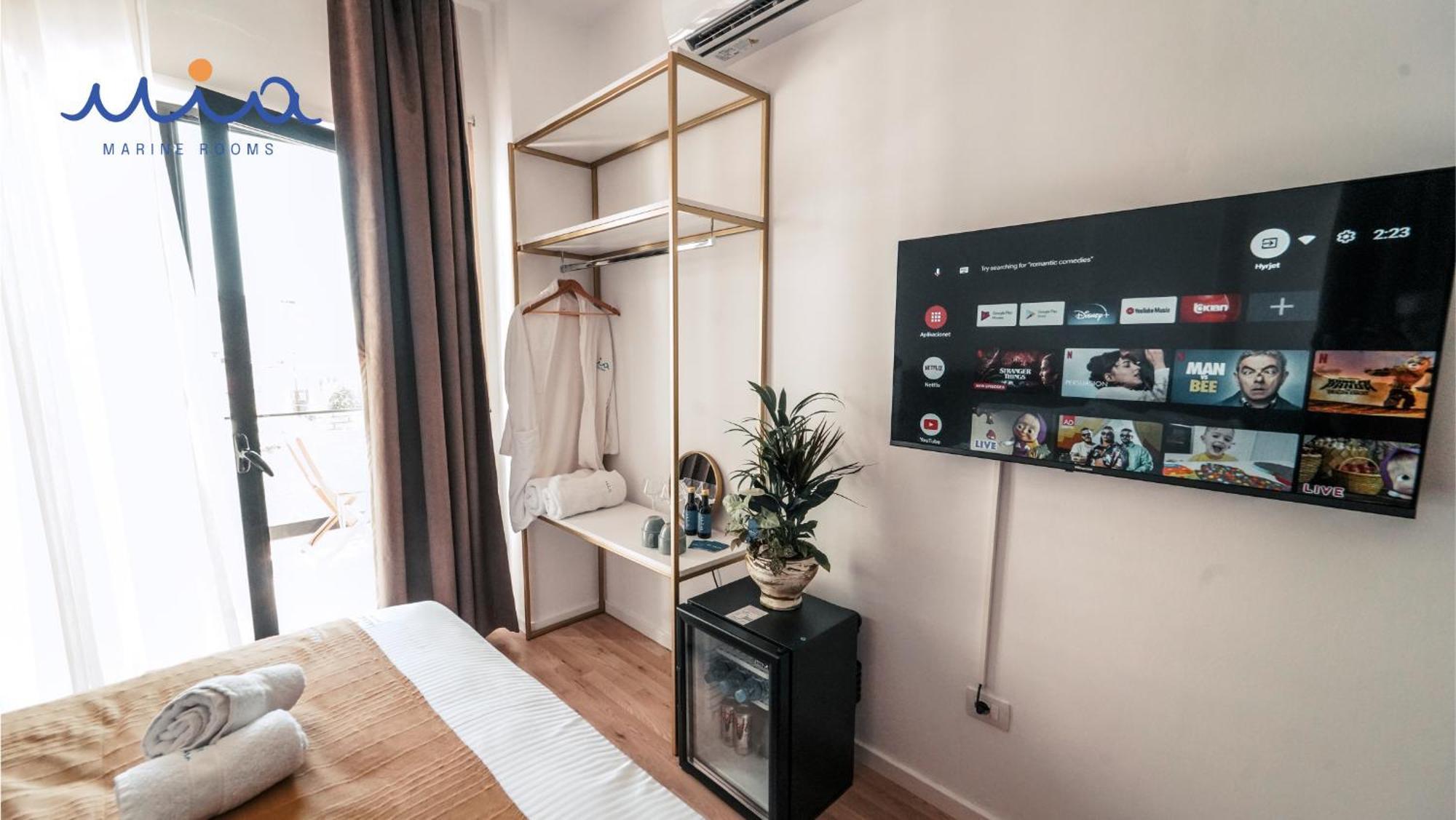 Mia Marine Rooms Himare Bilik gambar