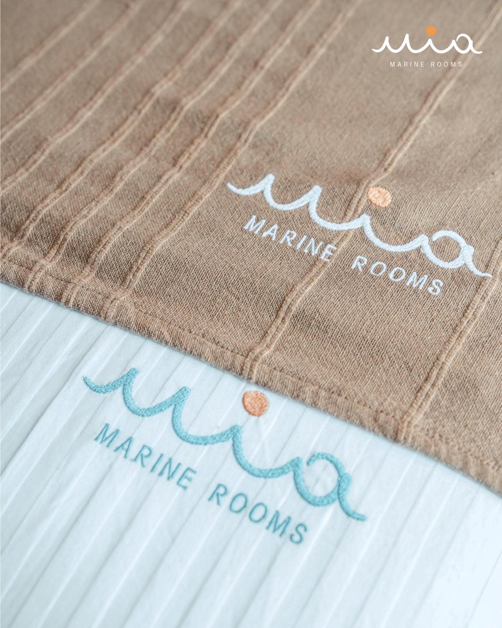 Mia Marine Rooms Himare Bilik gambar
